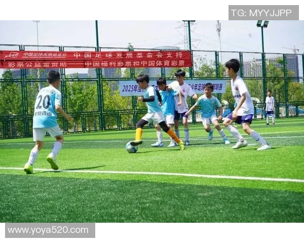 仁爱精神在绿茵场上闪耀足球明星们的英勇与奉献故事 仁爱精神在绿茵场上闪耀足球明星们的英勇与奉献故事