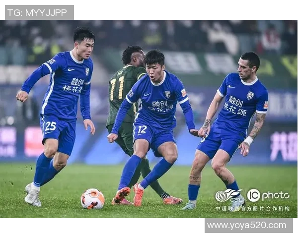 亚特兰联迎战西雅音速争夺关键积分全力以赴展现球队实力